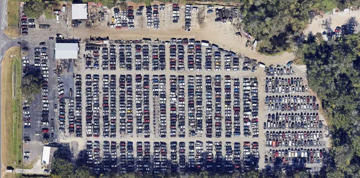 Aerial view of Polk County Pick & Pay Junkyard at 7623 US Hwy 98 N, Lakeland, FL 33809