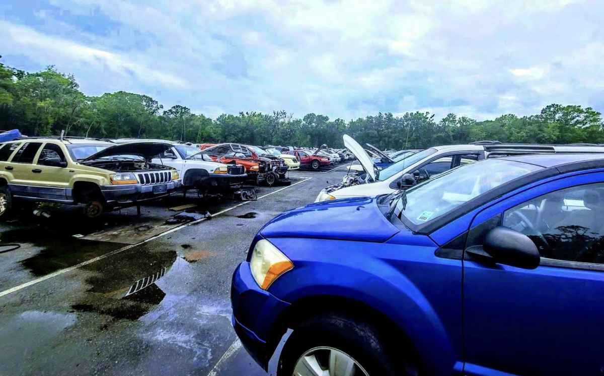 Polk County Pick & Pay Junkyard at 7623 US Hwy 98 N, Lakeland, FL 33809