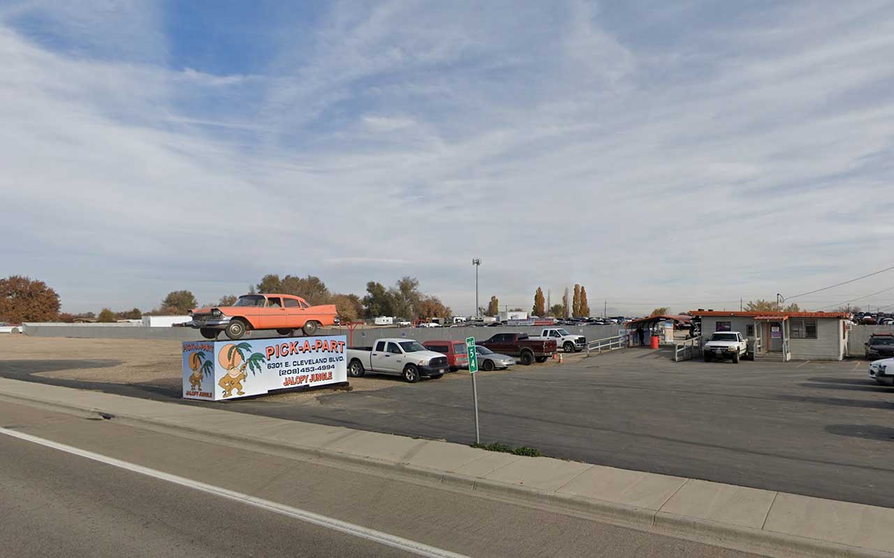 Pick-A-Part Jalopy Jungle at 6301 Cleveland Blvd, Caldwell, ID 83607