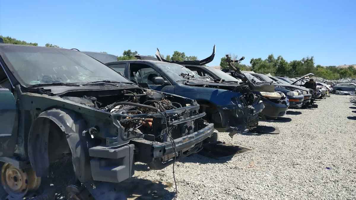 Sell your junked vehicles to Pick-n-Pull at 1065 Commercial St, San Jose, CA 95112