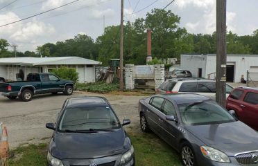 Ernie's Auto Salvage LLC at 2234 S Gharkey St, Muncie, IN 47302