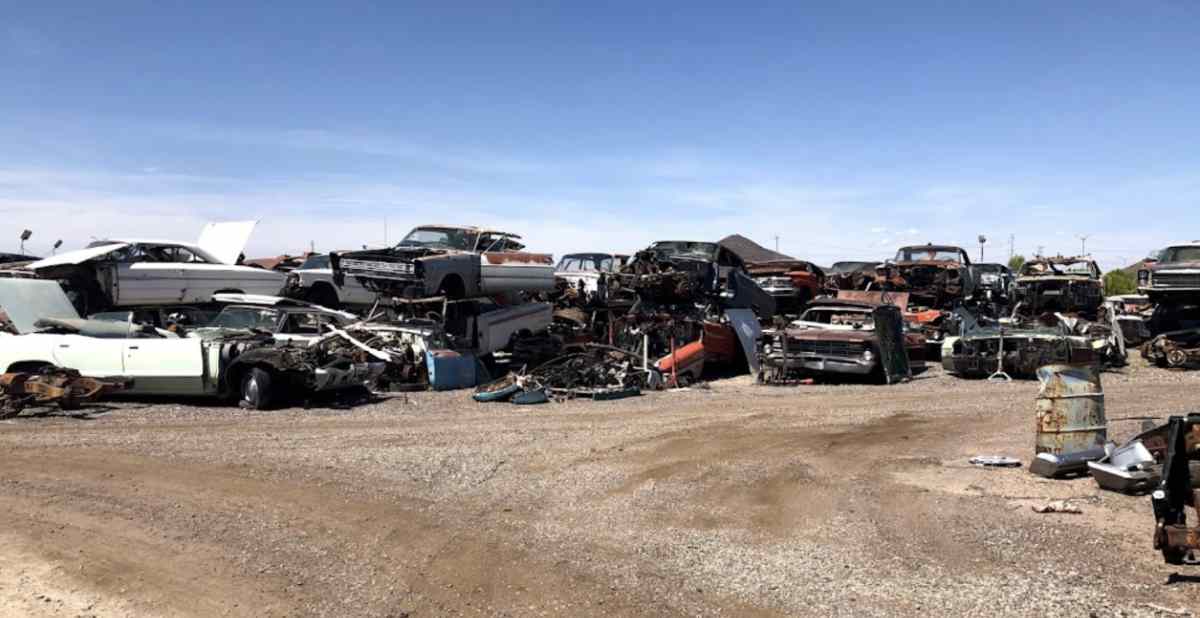 Scrap cars at Desert Valley Auto Parts at 22213 N 21st Ave, Phoenix, AZ 85027