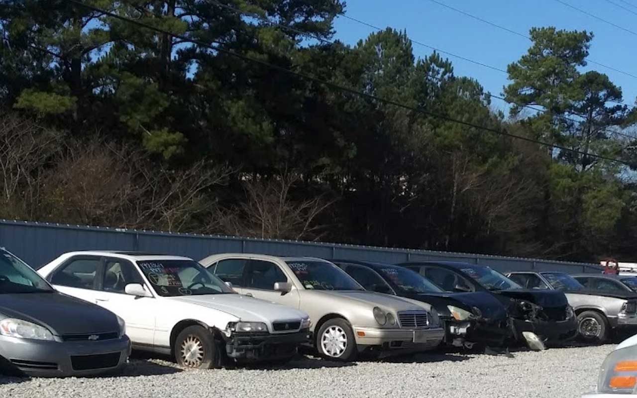 Jonesboro Auto Salvage at 222 Turner Rd, Jonesboro, GA 30236