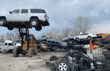 ace auto salvage llc Junkyard at 7300 E US Hwy 40