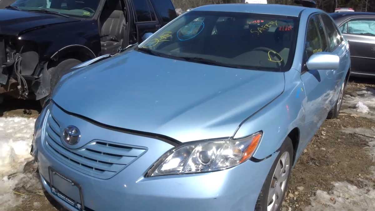 How to Get the Best Used Toyota Camry Parts for Less at Junkyards