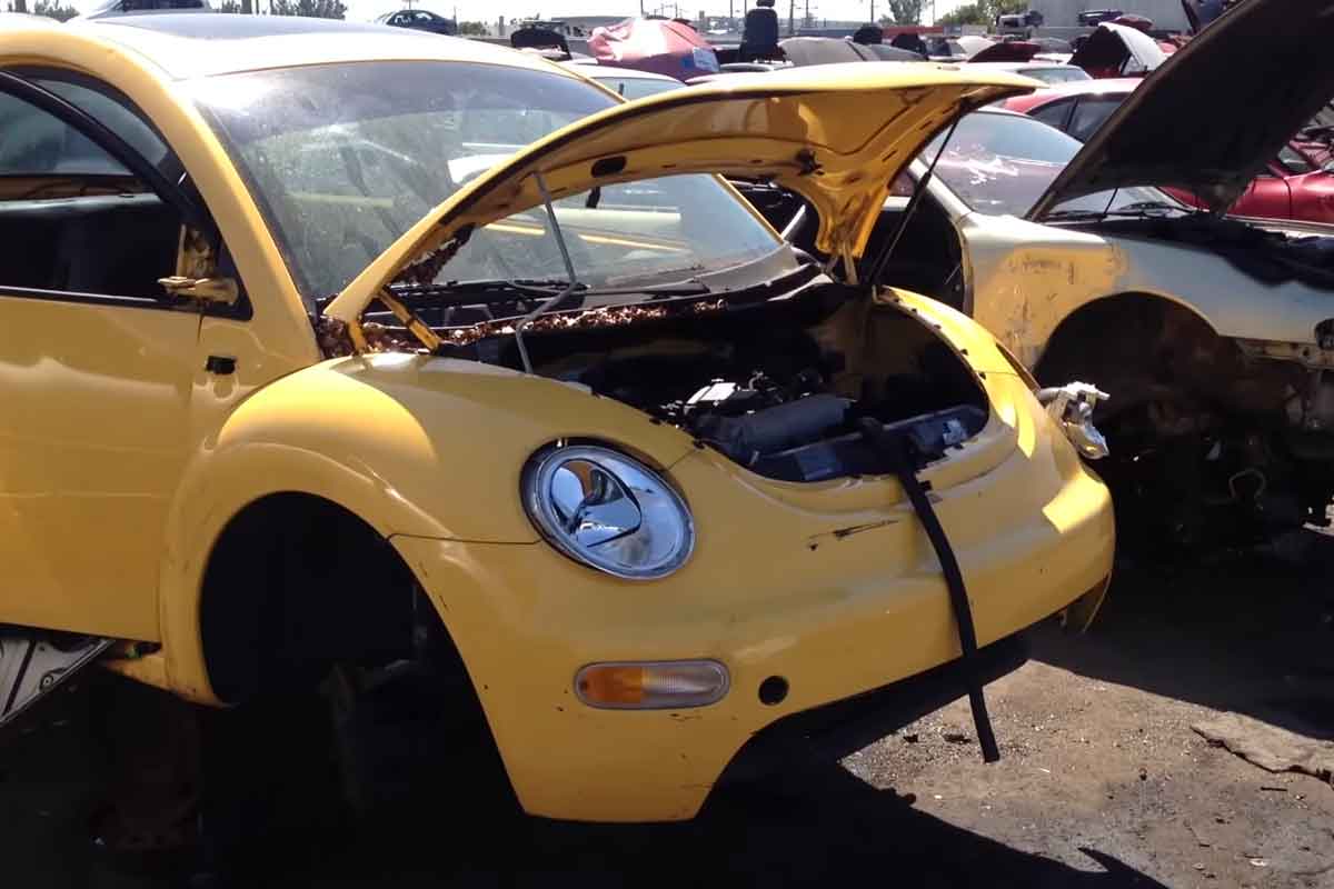 Buy Used Car Fender from local junkyards and save on repairs