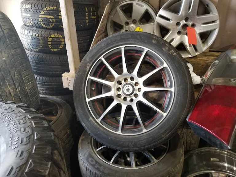 3Baposs Used Auto Parts at 14035 IL 72 Davis Junction IL 61020 1 1 768x576