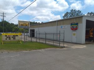 ACC Auto Salvage at 1664 GA 93 Cairo GA 39828 1 1 300x225