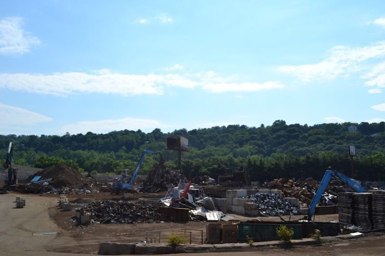 Albert Bros Inc at 240 E Aurora St Waterbury CT 06708 1 2 768x512