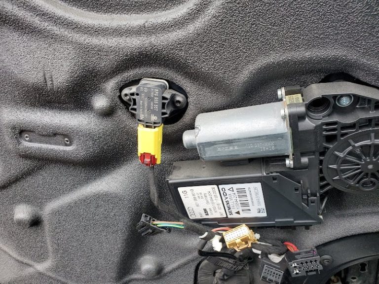 Allen Range Rd Used Auto Parts at 13 Allen Range Rd Freeport ME 04032 4 768x576