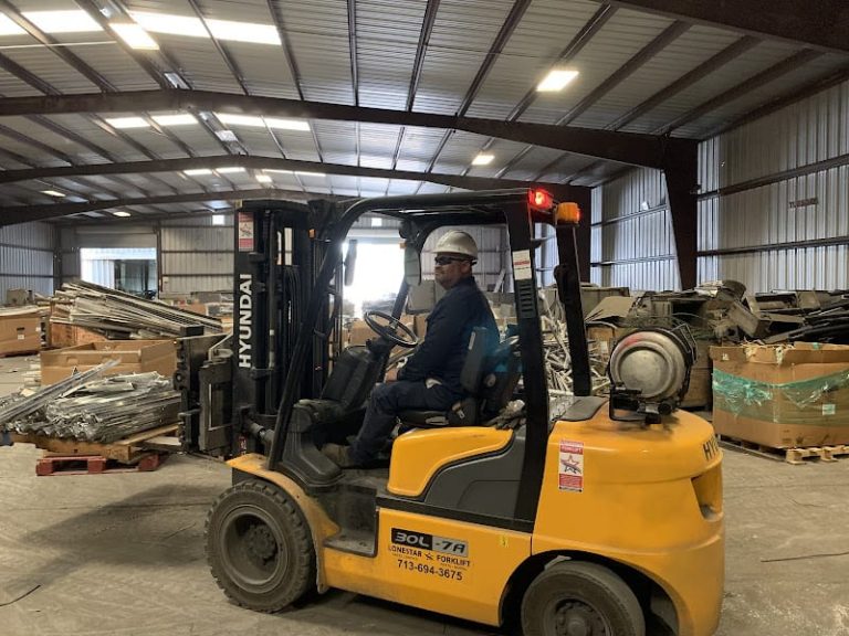 Astro City Scrap Metal at 4530 N Shepherd Dr Houston TX 77018 1 1 768x576