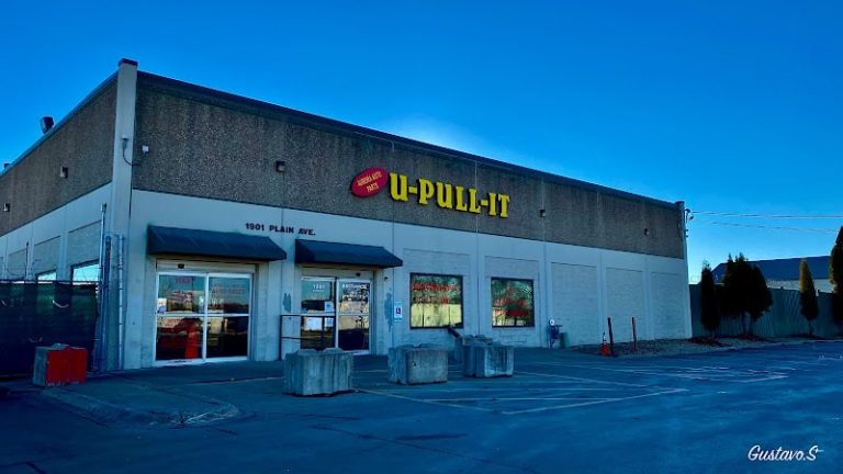 Aurora U Pull It at 1901 Plain Ave Aurora IL 60502 5 768x432