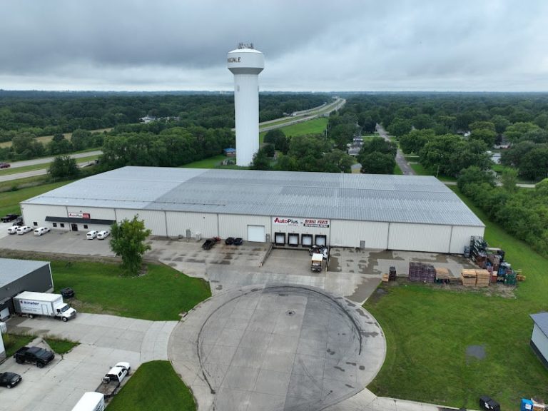 Auto Plus Auto Parts at 900 Doris Dr Evansdale IA 50707 2 1 768x576