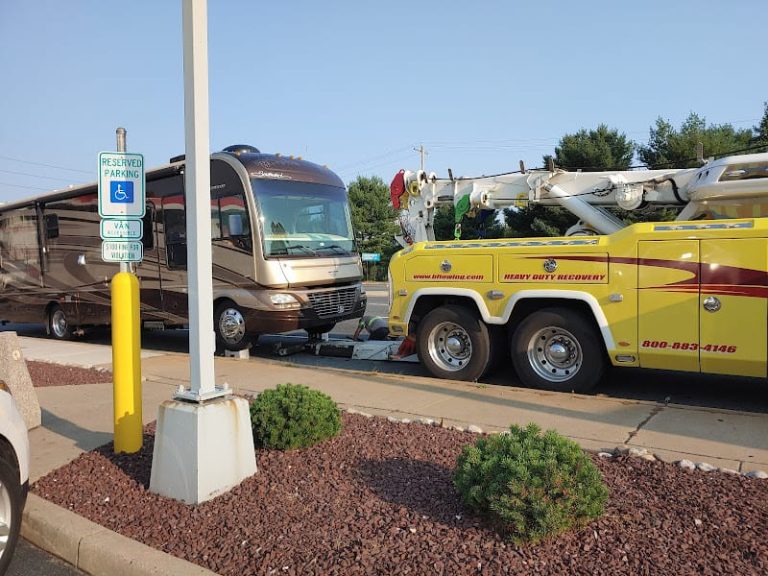 B F Towing Co at 449 Old Airport Rd New Castle DE 19720 768x576