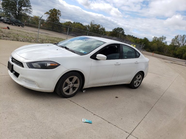 B S Auto Salvage Sales at 7820 N 050 E Howe IN 46746 4 768x576