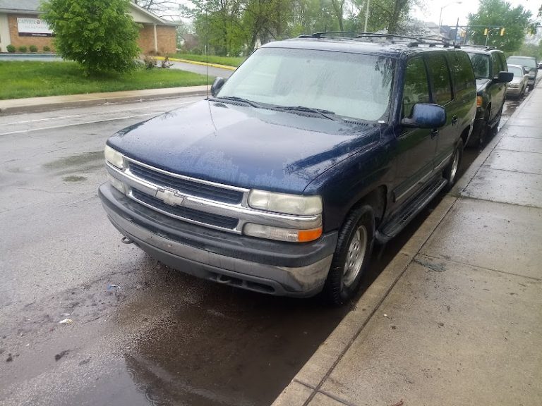 Bannon Son Wrecking at 17110 River Rd Noblesville IN 46062 2 1 768x576