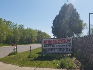 Bilderbackaposs Auto Parts Inc at 1592 Fischer Rd South Beloit IL 61080 2 300x225
