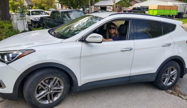 Bill Smith Auto at 3405 N Countryview Rd 200 Urbana IL 61802 2 768x445