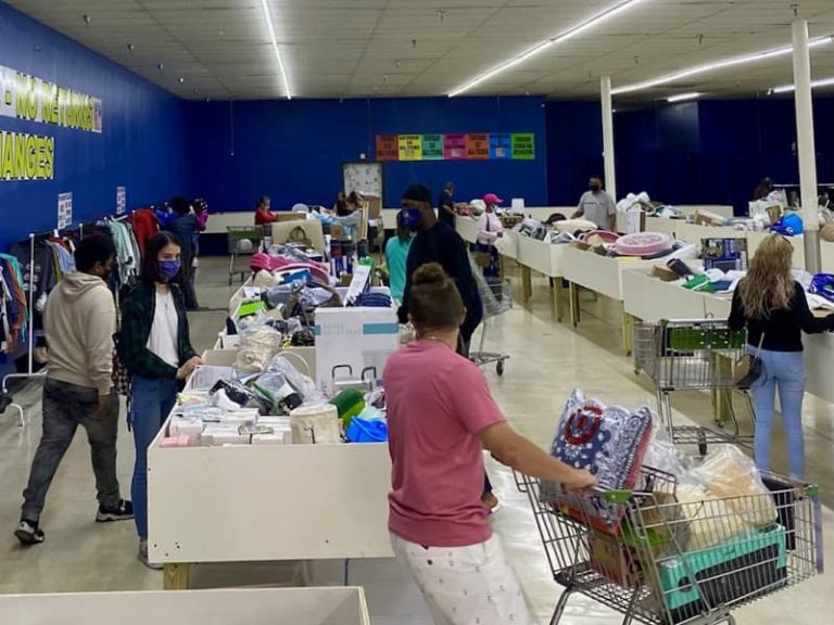 Black Friday Deals FL at 11120 US Hwy 41 S Gibsonton FL 33534 1 2 768x576