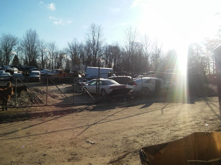Boydaposs Auto Recycling Towing at 8093 IN 9 Kendallville IN 46755 4 768x576