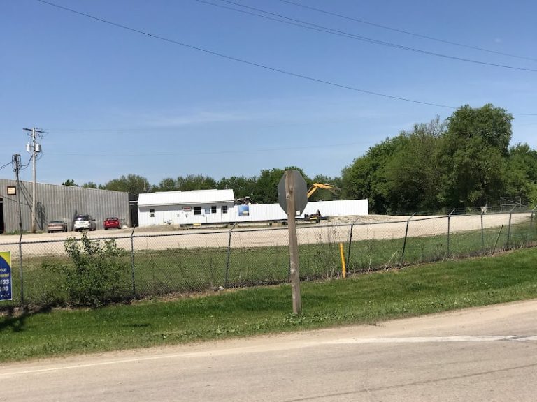 Buckaposs Recycling LLC at 2792 130th St Belmond IA 50421 768x576