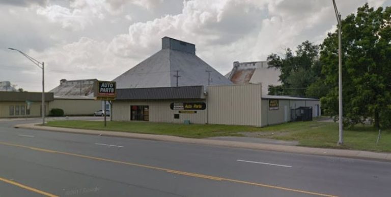 Bumper To Bumper Auto PartsCrow Burlingame at 2401 E Broadway St North Little Rock AR 72114 4 1 768x388