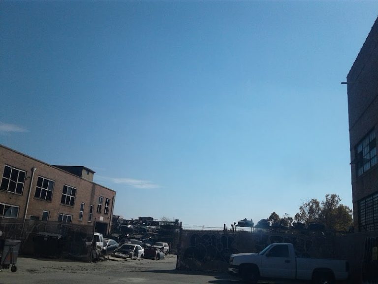 C L Used Auto Parts at 570 Glenn St SW Atlanta GA 30312 2 1 768x576