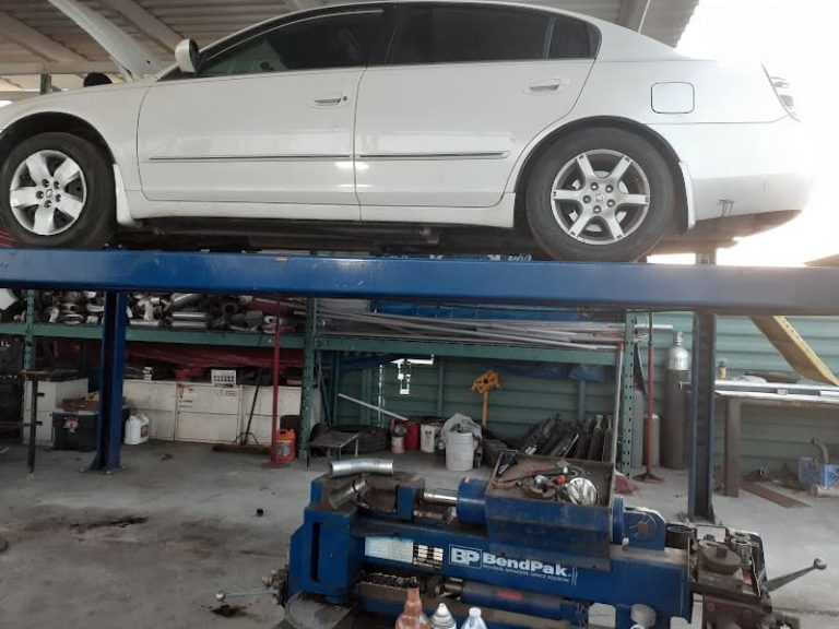 Catracho Auto Salvage Llc at 4122 W Broadway Rd 300 Phoenix AZ 85041 1 768x576