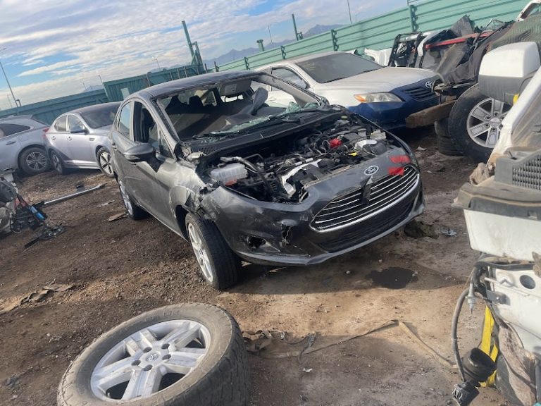 Catracho Auto Salvage Llc at 4122 W Broadway Rd 300 Phoenix AZ 85041 2 768x576