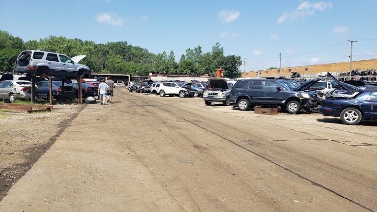 City Auto Wreckers at 690 McClure Rd Aurora IL 60502 3 768x432