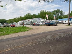 Countyside Auto Parts at 2107 S Laramie St Peoria IL 61605 1 2 300x225