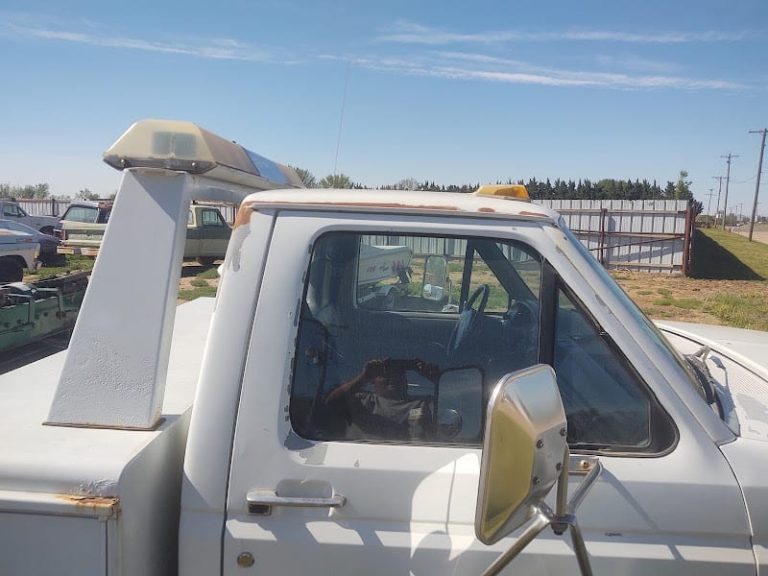 D M Auto Sales Salvage at 709 N Grand Ave Lyons KS 67554 1 1 768x576