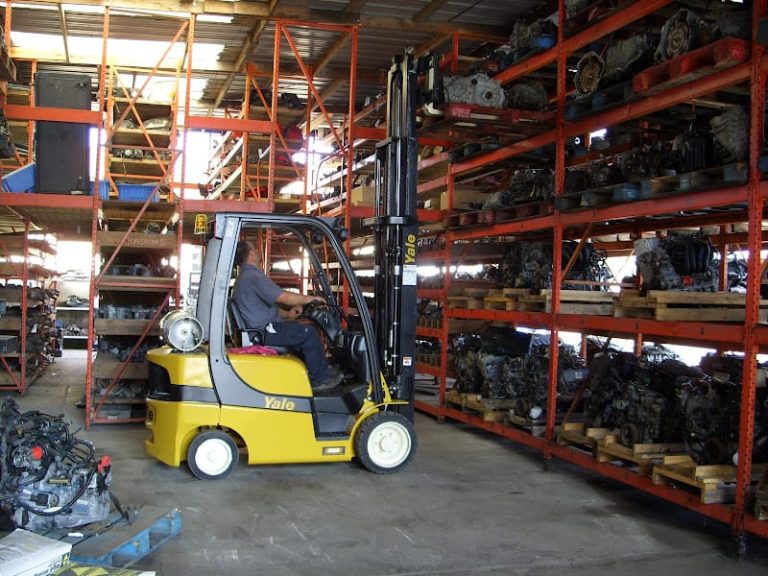 Davidson Used Auto Parts Inc at 5211 E Broadway Ave Tampa FL 33619 2 1 768x576