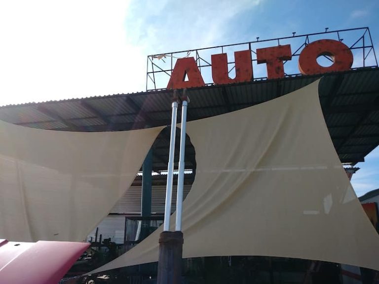 Desert Valley Auto Parts at 22213 N 21st Ave Phoenix AZ 85027 4 768x576