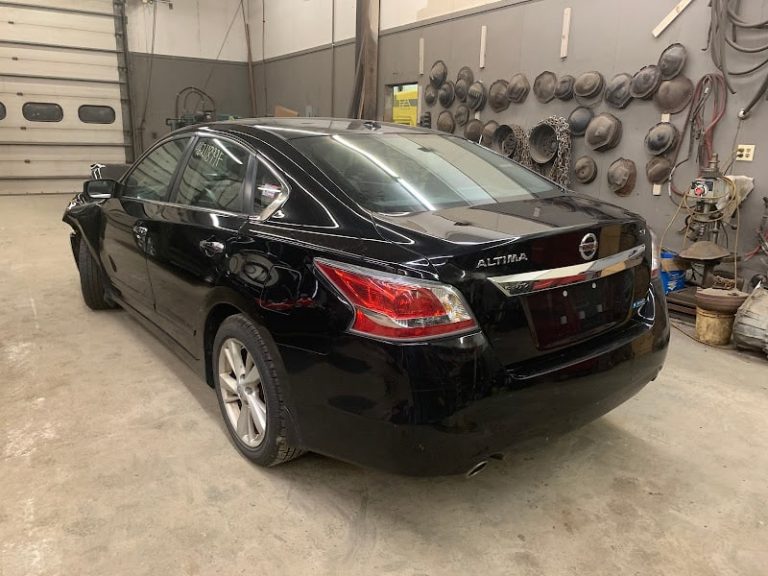 Dingaposs Auto Sales and Salvage at 99 Little Pitch Rd Litchfield CT 06759 3 1 768x576