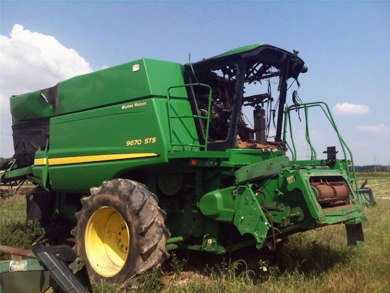 Dumas Tractor Salvage at 502 US 65 Dumas AR 71639 1 1 768x576