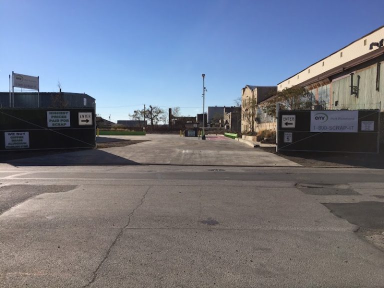 EMR Philadelphia Rhino at 2942 2950 E Tioga St Philadelphia PA 19134 1 2 768x576