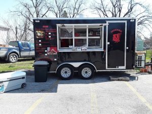ESDM AUTO PARTS at 3301 E 14th St Des Moines IA 50316 1 2 300x225