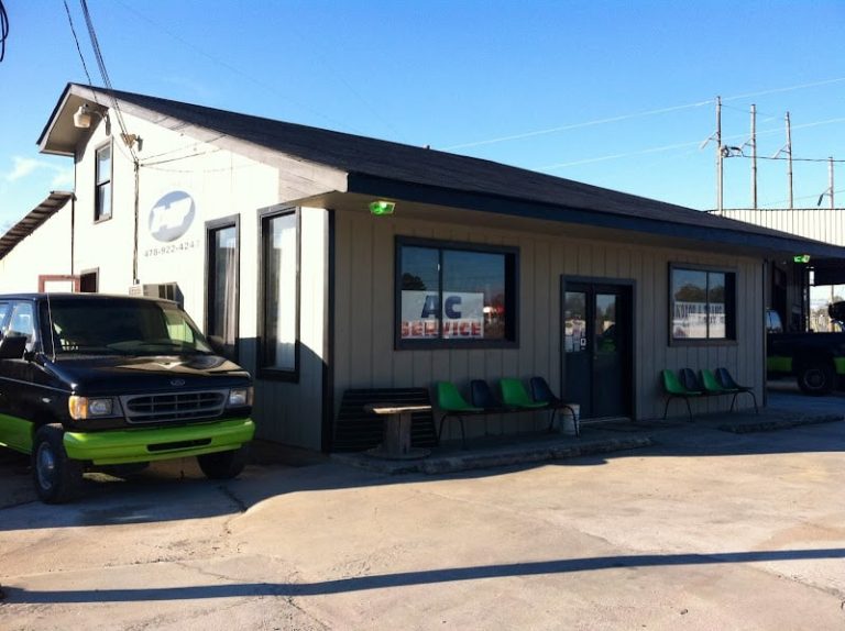 Emmett Head Auto Parts and Salvage at 447 GA 247 Bonaire GA 31005 4 768x574