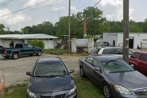 Ernies Auto Salvage LLC at 2234 S Gharkey St Muncie IN 47302 1 300x200