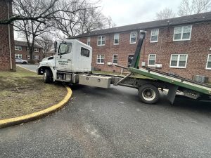 FIRST STATE TOWING at 424 Old Airport Rd New Castle DE 19720 2 300x225