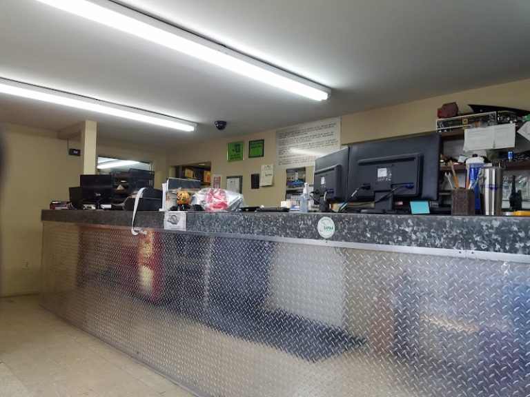 Foreign Auto Salvage at 1980 Highland Pike Fort Wright KY 41017 1 2 768x576