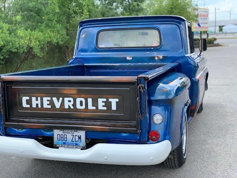 Grade A Auto Parts Scrap Metal Recycling at 7301 Grade Ln Louisville KY 40219 2 1 768x576