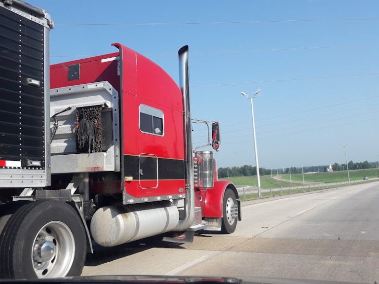 Greggaposs Auto Salvage at 1715 Strawfloor Dr Jonesboro AR 72404 2 768x576