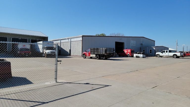 JC Auto Truck Parts at 2432 IL 17 Viola IL 61486 3 1 768x432