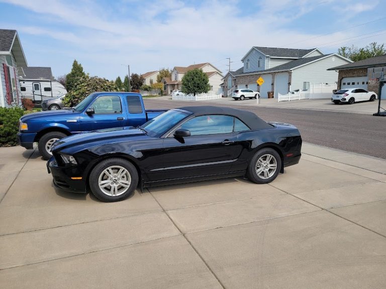 Johnaposs Auto and Truck at 417 ID 39 Blackfoot ID 83221 2 768x576