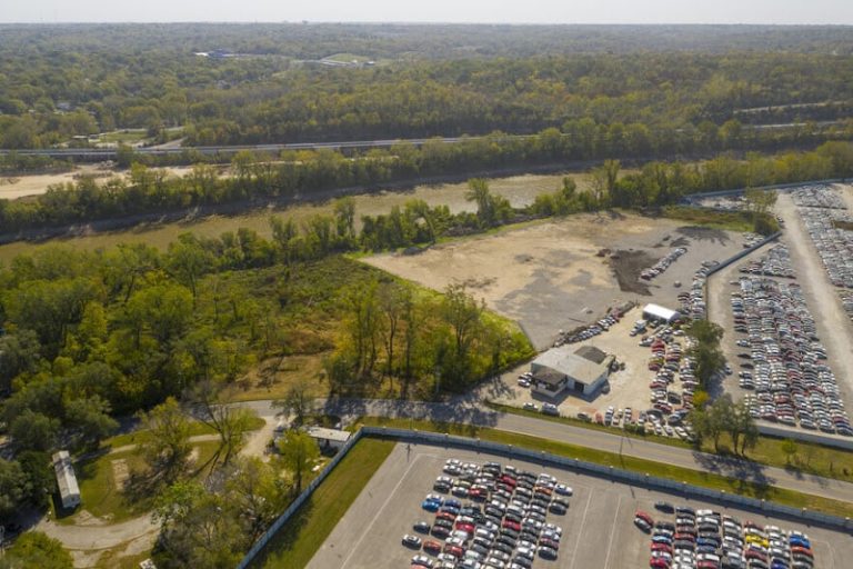 Junk Car Cash at 6007 Kansas Ave Kansas City KS 66111 1 1 768x512