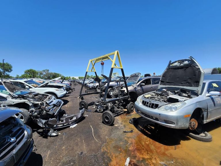 LKQ Pick Your Part Chicago South at 3130 S St Louis Ave Chicago IL 60623 1 768x576