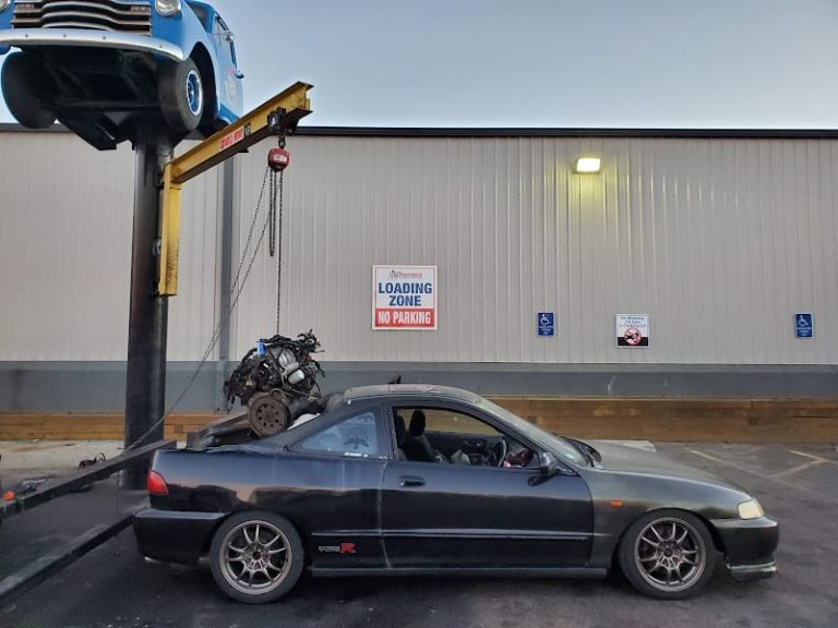 LKQ Pick Your Part Chicago South at 3130 S St Louis Ave Chicago IL 60623 2 768x576