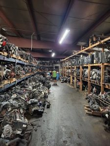 Loveaposs Park Auto Parts at 9924 N 2nd St Machesney Park IL 61115 225x300